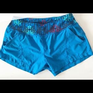 Zella blue running shorts with pockets